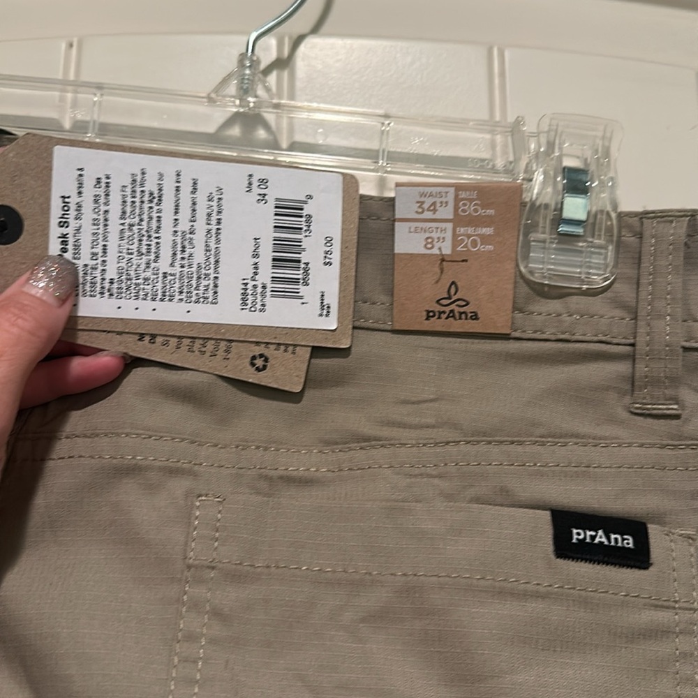 Prana Cargo Shorts - Picture 2 of 6